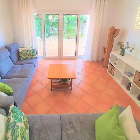 Appartement 2 Bedroom Groundfloor Swimming Pool *